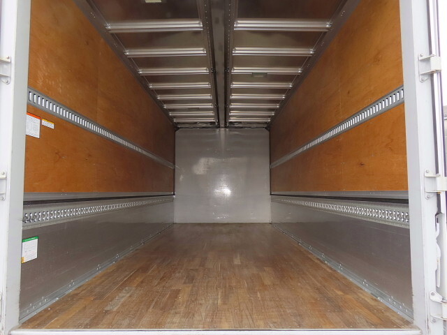 いすゞフォワードアルミウイング中型（4t）[写真29]