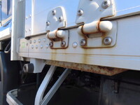 いすゞフォワードアルミウイング中型（4t）[写真33]