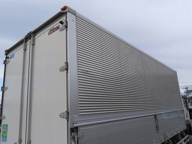 いすゞフォワードアルミウイング中型（4t）[写真34]