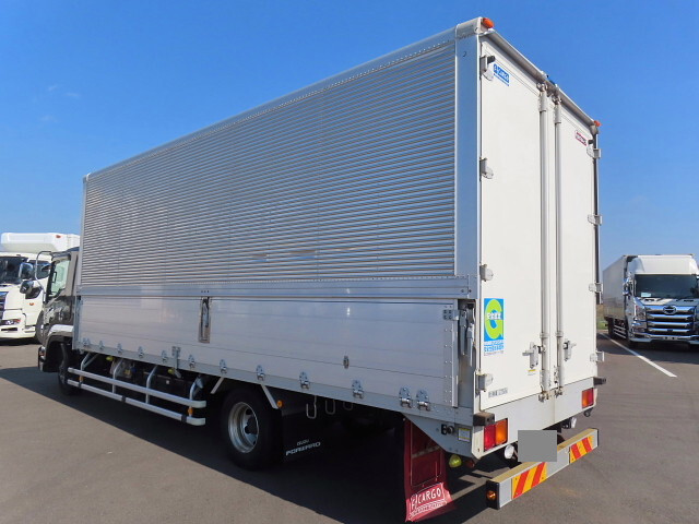 いすゞフォワードアルミウイング中型（4t）[写真04]