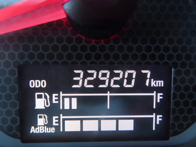 いすゞフォワードアルミウイング中型（4t）[写真40]