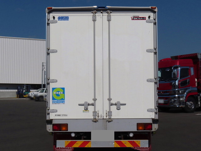 いすゞフォワードアルミウイング中型（4t）[写真05]