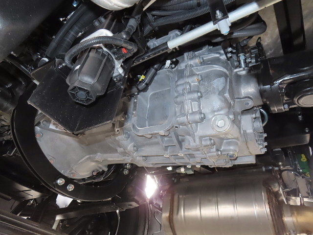 三菱ふそうスーパーグレートトレーラーヘッド（トラクターヘッド）大型（10t）[写真06]