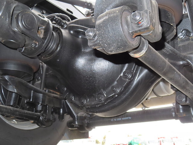 三菱ふそうスーパーグレートトレーラーヘッド（トラクターヘッド）大型（10t）[写真07]