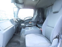 いすゞフォワードアルミウイング中型（4t）[写真21]