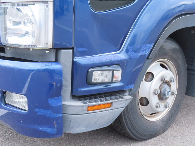 いすゞフォワードアルミウイング中型（4t）[写真31]