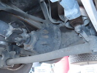 いすゞフォワードアルミウイング中型（4t）[写真10]