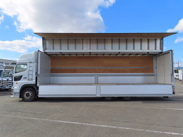 日野プロフィアアルミウイング大型（10t）[写真25]