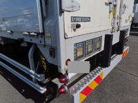 日野プロフィアアルミウイング大型（10t）[写真29]