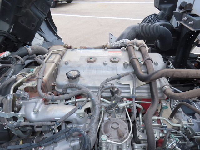 日野レンジャーアルミウイング中型（4t）[写真14]