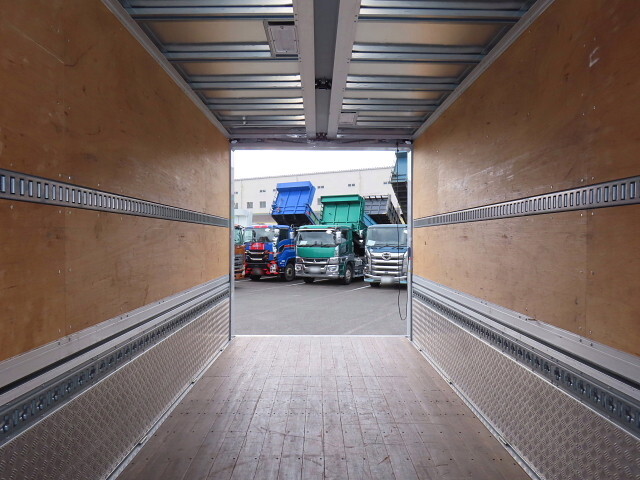 日野レンジャーアルミウイング中型（4t）[写真27]