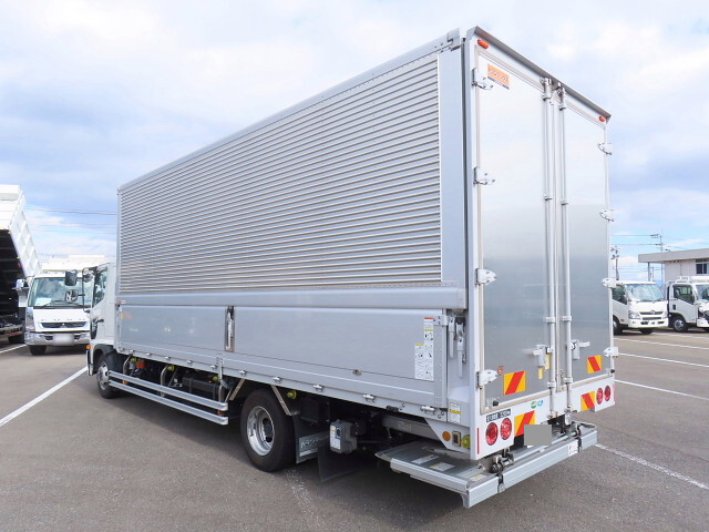 日野レンジャーアルミウイング中型（4t）[写真04]