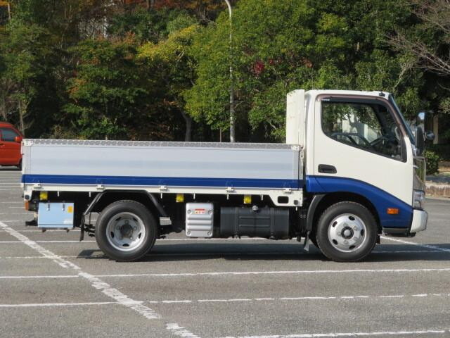 日野デュトロアルミブロック小型（2t・3t）[写真03]