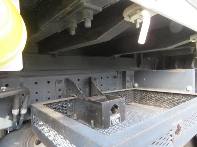 日野デュトロアルミブロック小型（2t・3t）[写真33]