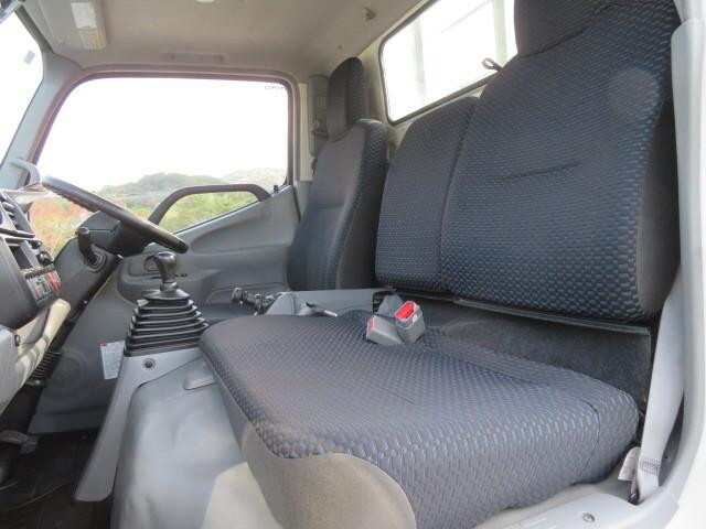 日野デュトロアルミブロック小型（2t・3t）[写真09]