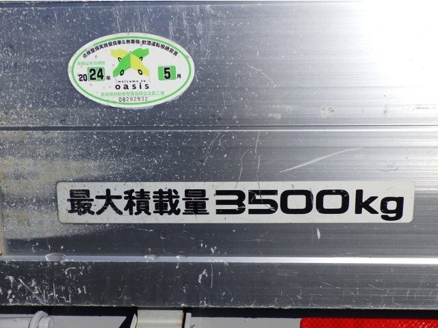 いすゞエルフアルミブロック小型（2t・3t）[写真39]