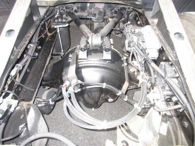 日産クオントレーラーヘッド（トラクターヘッド）大型（10t）[写真06]