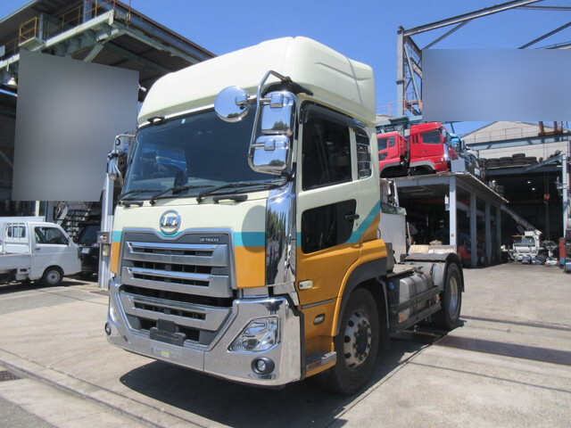 日産クオントレーラーヘッド（トラクターヘッド）大型（10t）[写真01]