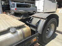 日産クオントレーラーヘッド（トラクターヘッド）大型（10t）[写真13]