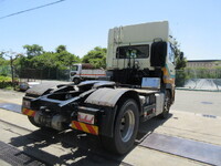 日産クオントレーラーヘッド（トラクターヘッド）大型（10t）[写真02]