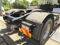 日産クオントレーラーヘッド（トラクターヘッド）大型（10t）[写真10]