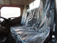 三菱ふそうキャンター平ボディ小型（2t・3t）[写真11]