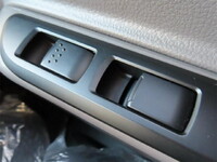 三菱ふそうキャンター平ボディ小型（2t・3t）[写真18]