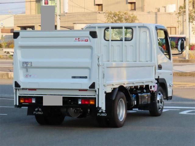 三菱ふそうキャンター平ボディ小型（2t・3t）[写真02]