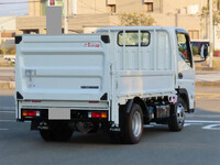 三菱ふそうキャンター平ボディ小型（2t・3t）[写真02]