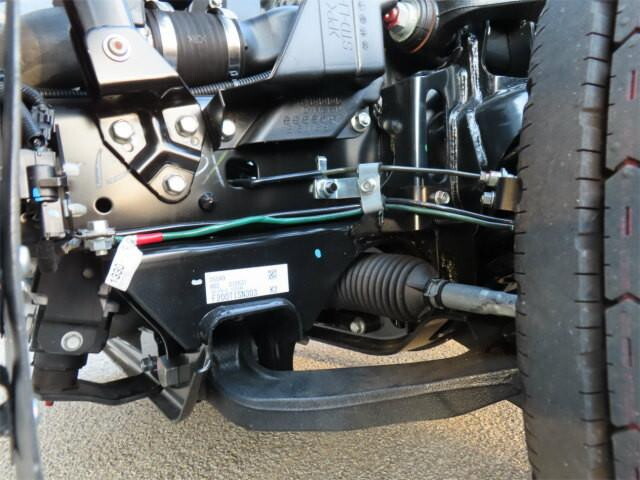 三菱ふそうキャンター平ボディ小型（2t・3t）[写真40]