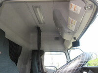 日産クオントレーラーヘッド（トラクターヘッド）大型（10t）[写真26]