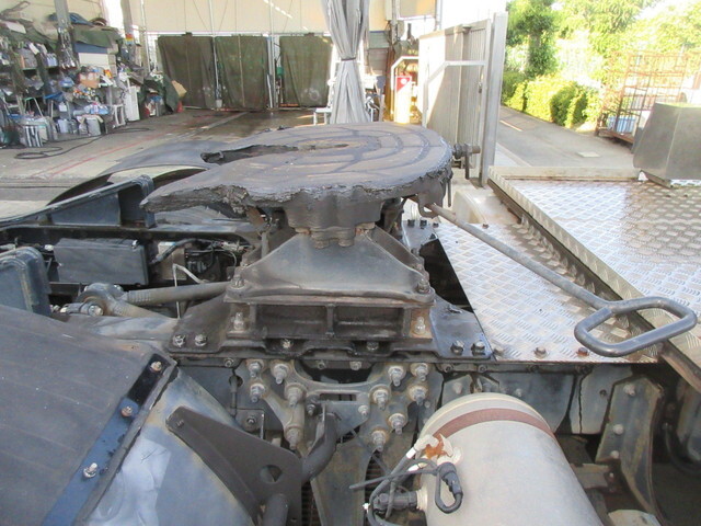 日産クオントレーラーヘッド（トラクターヘッド）大型（10t）[写真15]