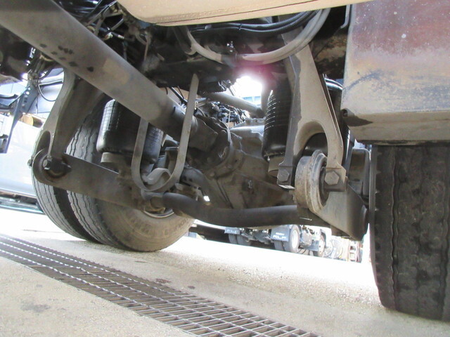 日産クオントレーラーヘッド（トラクターヘッド）大型（10t）[写真18]