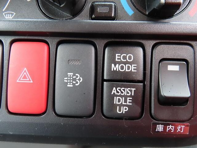 日野デュトロ冷凍車（冷蔵車）小型（2t・3t）[写真15]