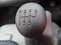 日野デュトロ冷凍車（冷蔵車）小型（2t・3t）[写真18]