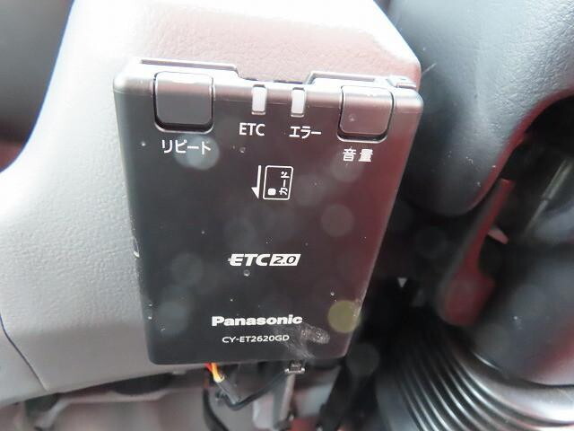 日野デュトロ冷凍車（冷蔵車）小型（2t・3t）[写真18]