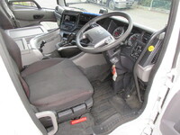 日産クオントレーラーヘッド（トラクターヘッド）大型（10t）[写真19]