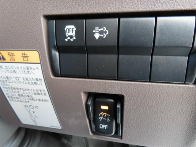 三菱ふそうキャンター平ボディ小型（2t・3t）[写真14]