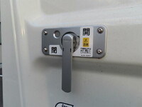 三菱ふそうキャンター平ボディ小型（2t・3t）[写真29]