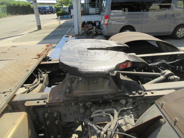 日産クオントレーラーヘッド（トラクターヘッド）大型（10t）[写真13]