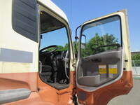 日産クオントレーラーヘッド（トラクターヘッド）大型（10t）[写真30]