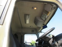 日産クオントレーラーヘッド（トラクターヘッド）大型（10t）[写真33]