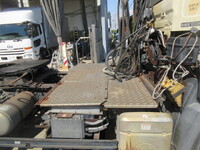 日産クオントレーラーヘッド（トラクターヘッド）大型（10t）[写真08]