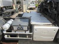 日産クオントレーラーヘッド（トラクターヘッド）大型（10t）[写真08]