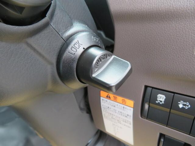 三菱ふそうキャンターダンプ小型（2t・3t）[写真18]