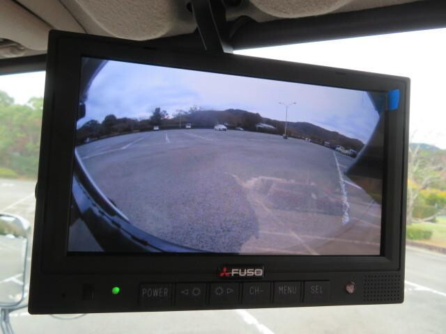 三菱ふそうキャンターダンプ小型（2t・3t）[写真20]