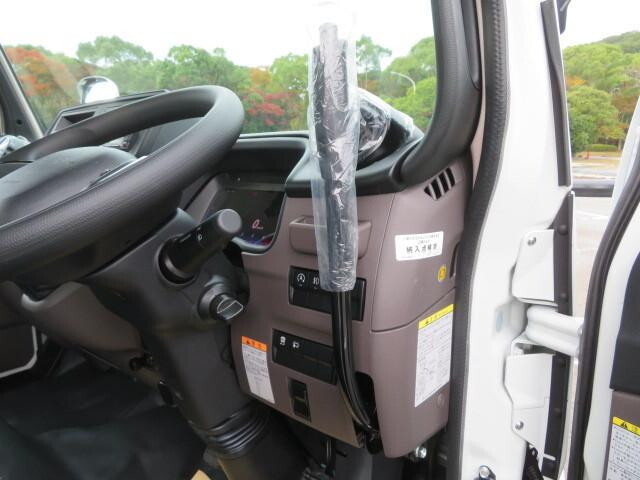 三菱ふそうキャンターダンプ小型（2t・3t）[写真21]