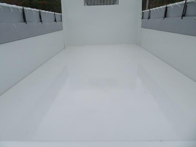 三菱ふそうキャンターダンプ小型（2t・3t）[写真24]