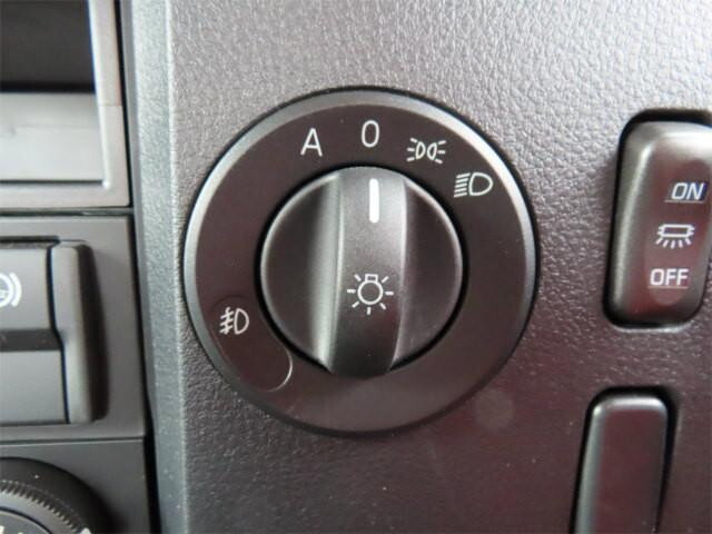 三菱ふそうファイタークレーン4段中型（4t）[写真15]