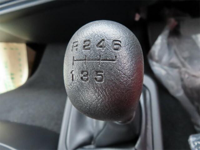 三菱ふそうファイタークレーン4段中型（4t）[写真18]